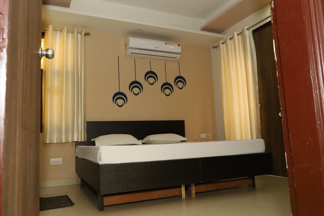 Braj Villas Вриндавана Экстерьер фото